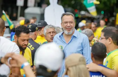 Canella contrata ex-advogado de Vorcaro para defesa após prisão