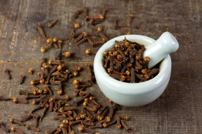 Chá de cravo: benefícios e receitas para o inverno