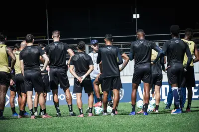 Com Zé Ivaldo e Pikachu, Remo divulga relacionados para dois jogos fora