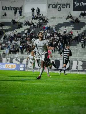 Comercial vence XV de Piracicaba com golaço e lidera Copa Paulista
