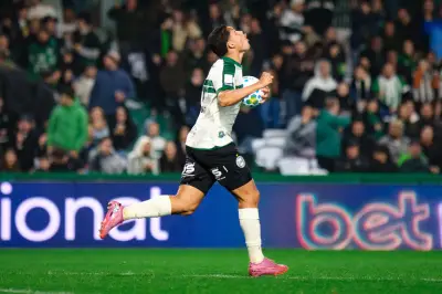 Coritiba perde para o Palmeiras; Paulo Roberto marca primeiro gol como profissional