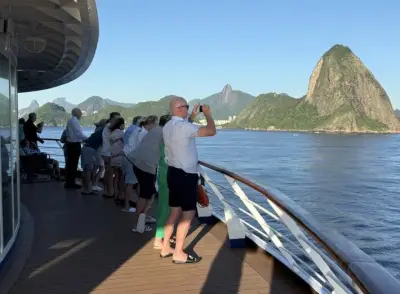 Cruzeiro de Carnaval no Rio: Silversea encanta hóspedes estrangeiros