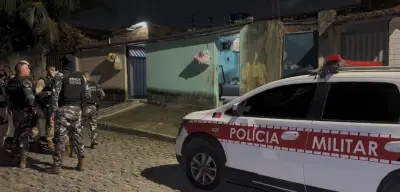 Dois homens mortos a tiros em casas vizinhas em João Pessoa