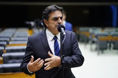 Domingos Sávio vê eleição em MG como 'folha em branco' e aguarda Cleitinho