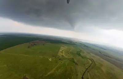 Drones filmam tornados por dentro e coletam dados inéditos