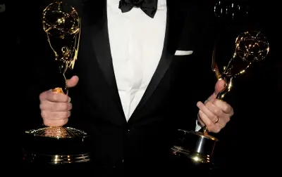 Emmy 2026: onde assistir às séries indicadas aos principais prêmios