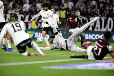 Empate com 8 finalizações iguala recorde no Brasileirão