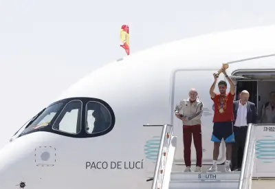 Espanha celebra bicampeonato mundial com desfile em Madri