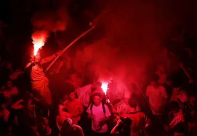 Espanha conquista 2º título mundial e torcida lota ruas de Madri