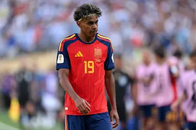 Espanha vence Argentina na prorrogação e conquista a Copa do Mundo