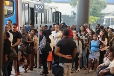 Greve de ônibus no Rio: rodoviários e empresas decidem nesta terça