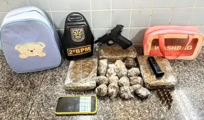 Grávida de sete meses é presa com arma e drogas em mochila de bebê em Boa Vista