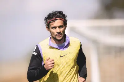 Gustavo Scarpa se recupera de artroscopia e volta a ficar disponível no Atlético-MG