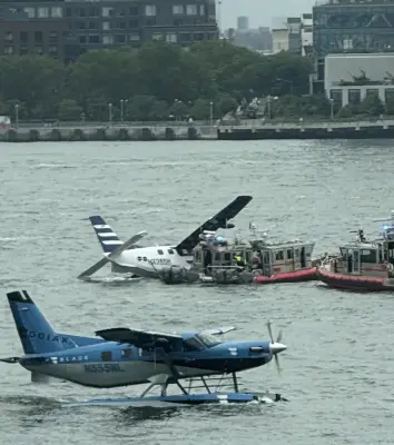 Hidroavião cai no East River e oito pessoas são resgatadas em NY