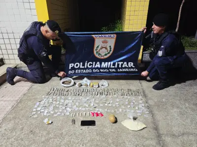 Homem é preso com drogas em ônibus interestadual em Sapucaia (RJ)