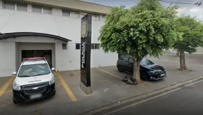 Homem tenta atacar escrivão com vidro em Catanduva e é preso