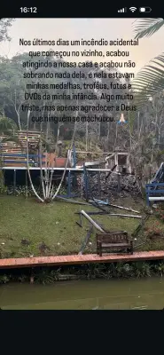 Incêndio destrói casa do goleiro Caíque França, do Guarani