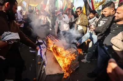 Irã enforca dois homens por mortes de policiais em protestos