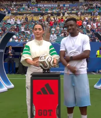Jade Picon leva bola em jogo do 3º lugar da Copa do Mundo 2026