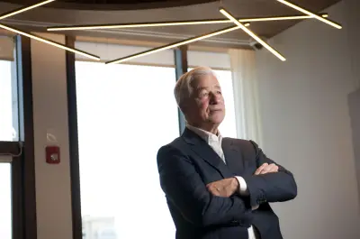 Jamie Dimon alerta: acesso amplo ao Mythos da Anthropic é problema real