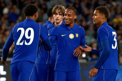João Pedro marca três gols em oito minutos na vitória do Chelsea