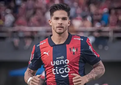 Juventude negocia contratação de centroavante paraguaio Luis Amarilla