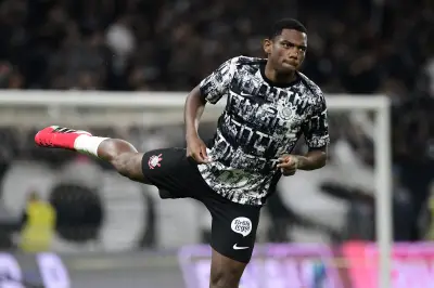Juventus faz sondagem e avalia proposta por André, do Corinthians