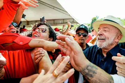 Lula propõe aumentar pena para feminicídio e incentiva educação feminina
