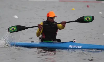 Luís Carlos Cardoso fica em 4º na final da Copa do Mundo de Paracanoagem no Canadá