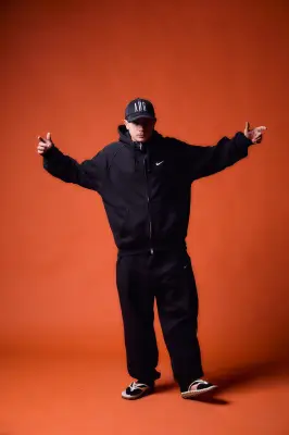MC Hariel é novo embaixador da Kenner no Dia Estadual do Funk