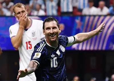 Messi imortal? Argentina vira sobre Inglaterra e vai à final da Copa 2026