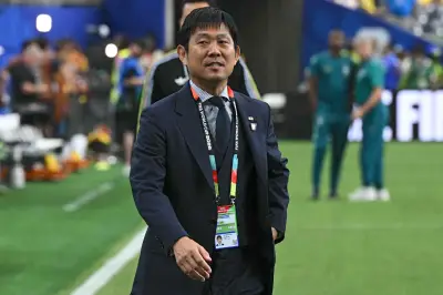 Moriyasu adia decisão sobre futuro no Japão após eliminação para o Brasil
