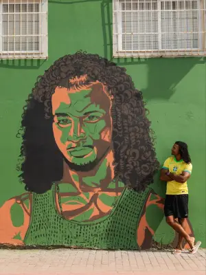Mural de Tettrem apagado em São Gonçalo gera polêmica