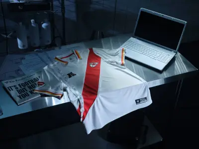 NFL lança segunda coleção 'Football x Football' inspirada em seleções da Copa do Mundo