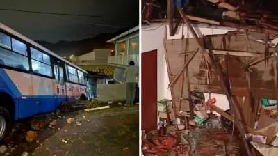 Ônibus invade casa em Florianópolis e assusta família; cachorro morre