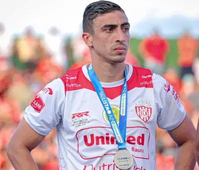 Noroeste anuncia saída de quatro jogadores antes da estreia na Copa Paulista