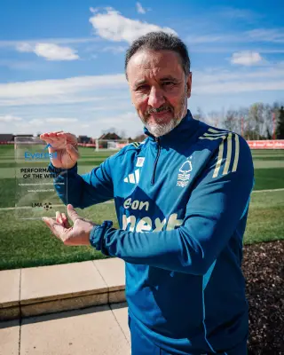 Nottingham Forest demite Vítor Pereira por e-mail e anuncia Oliver Glasner