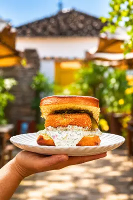 Onde comer na FLIP 2026: guia gastronômico de Paraty