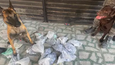 Operação prende dois e apreende fuzil e drogas na Zona Sudoeste do Rio