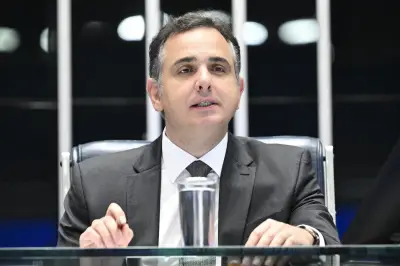 PF aponta reunião de Pacheco com suspeito de fraudes no INSS