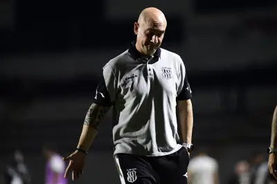 Ponte Preta empata com Athletic e quebra sequência de oito derrotas na Série C