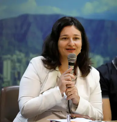 Prefeito de BH exonera secretária de Segurança Alimentar