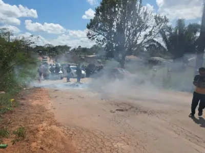 Presos suspeitos de motim: visitas suspensas e protesto fecha presídio no AC