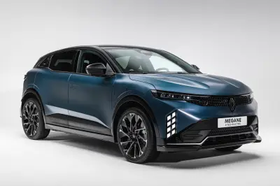 Renault Megane E-Tech 2025 ganha reestilização com mais autonomia