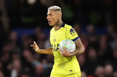 Richarlison na mira da Juventus como plano B para o ataque