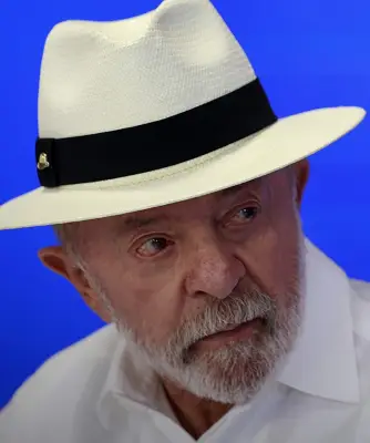 Só falo de tarifaço quando Trump falar, diz Lula