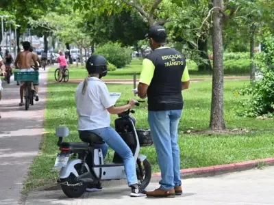 Santos endurece fiscalização de bicicletas elétricas após morte de ciclista
