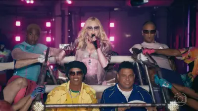 Show do intervalo da final da Copa nos EUA mistura Coldplay, BTS e Shakira