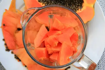 Smoothie de mamão e maracujá: receita prática e benefícios