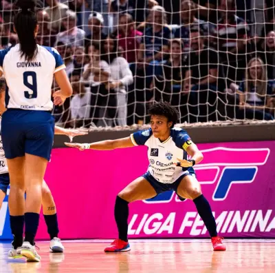Stein Cascavel vence Barateiro e assume liderança isolada na LFF